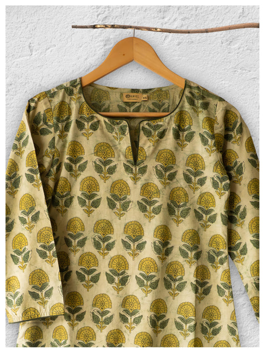 Cotton straight Kurta + Contrast neckline