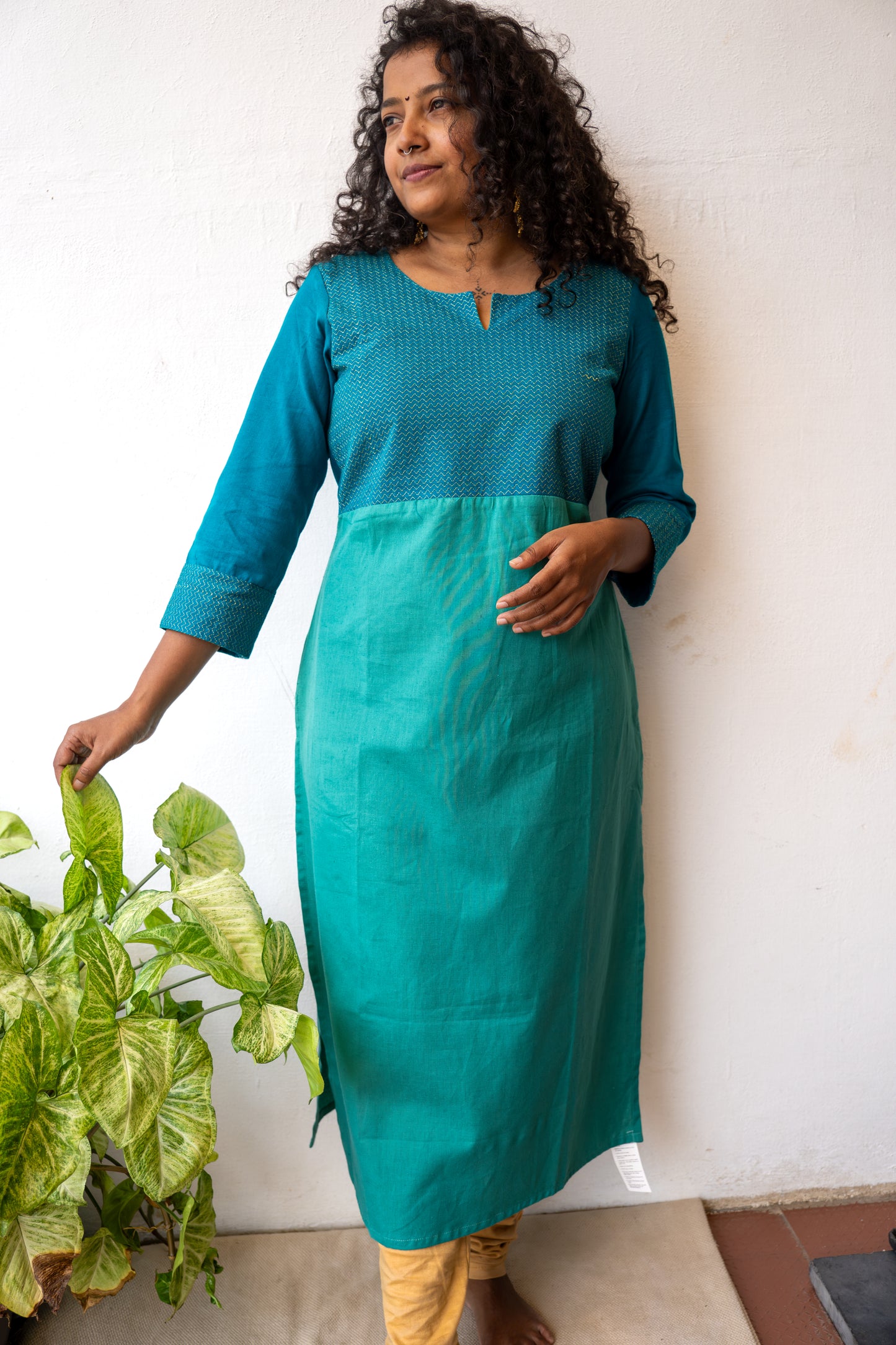 Flex Cotton Kurtha with Zari embroidery