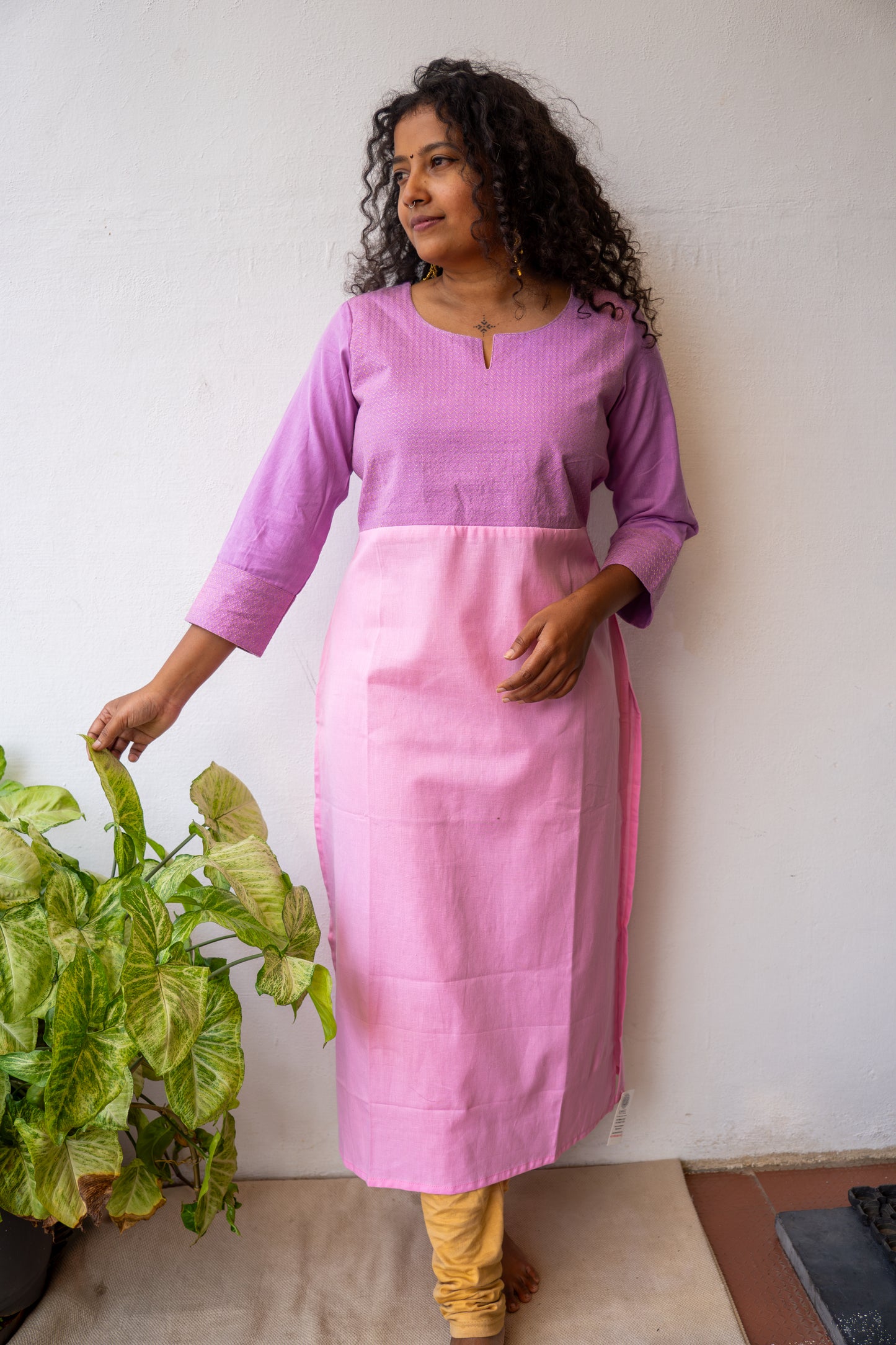 Flex Cotton Kurtha with Zari embroidery