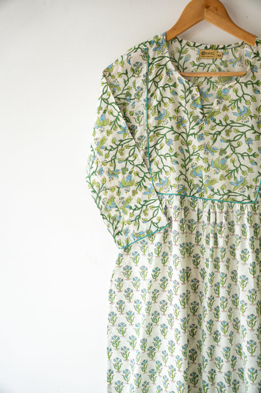 Block printed straight kurta with yoke & gathers.