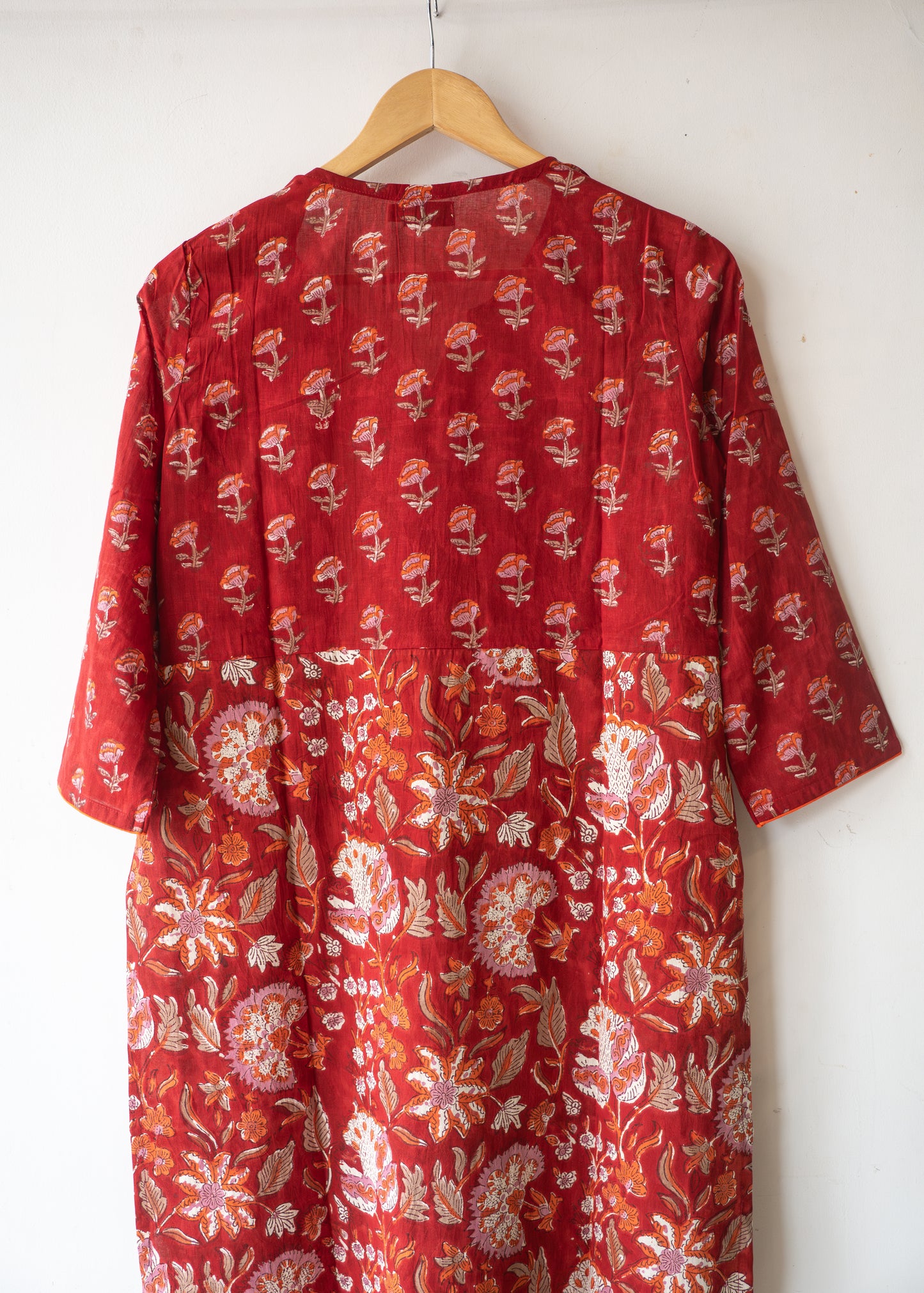 Block printed straight kurta with yoke & gathers.