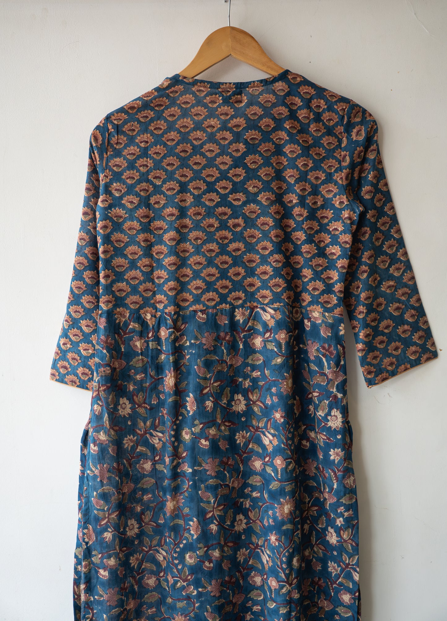 Block printed straight kurta with yoke & gathers.