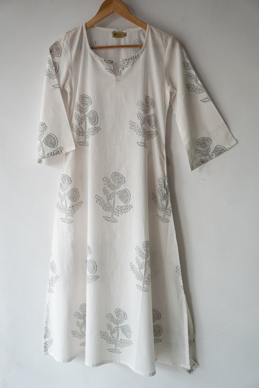 Everyday Cotton A-Line Dress | Slits & Pockets