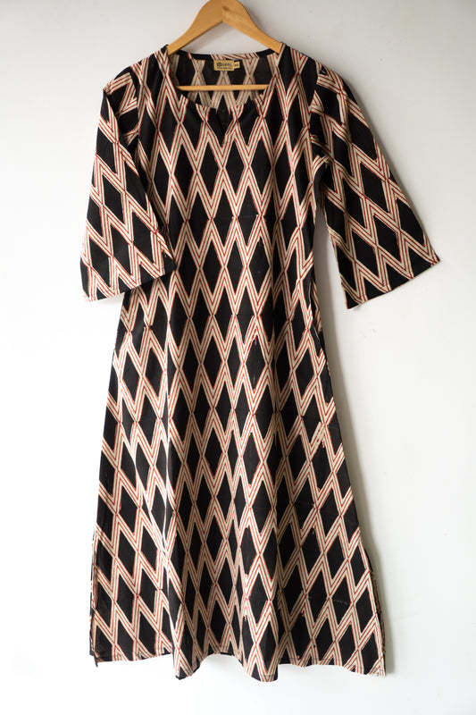 Everyday Cotton A-Line Dress | Slits & Pockets