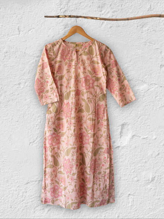 Block Printed Kurta With Beaded Neck