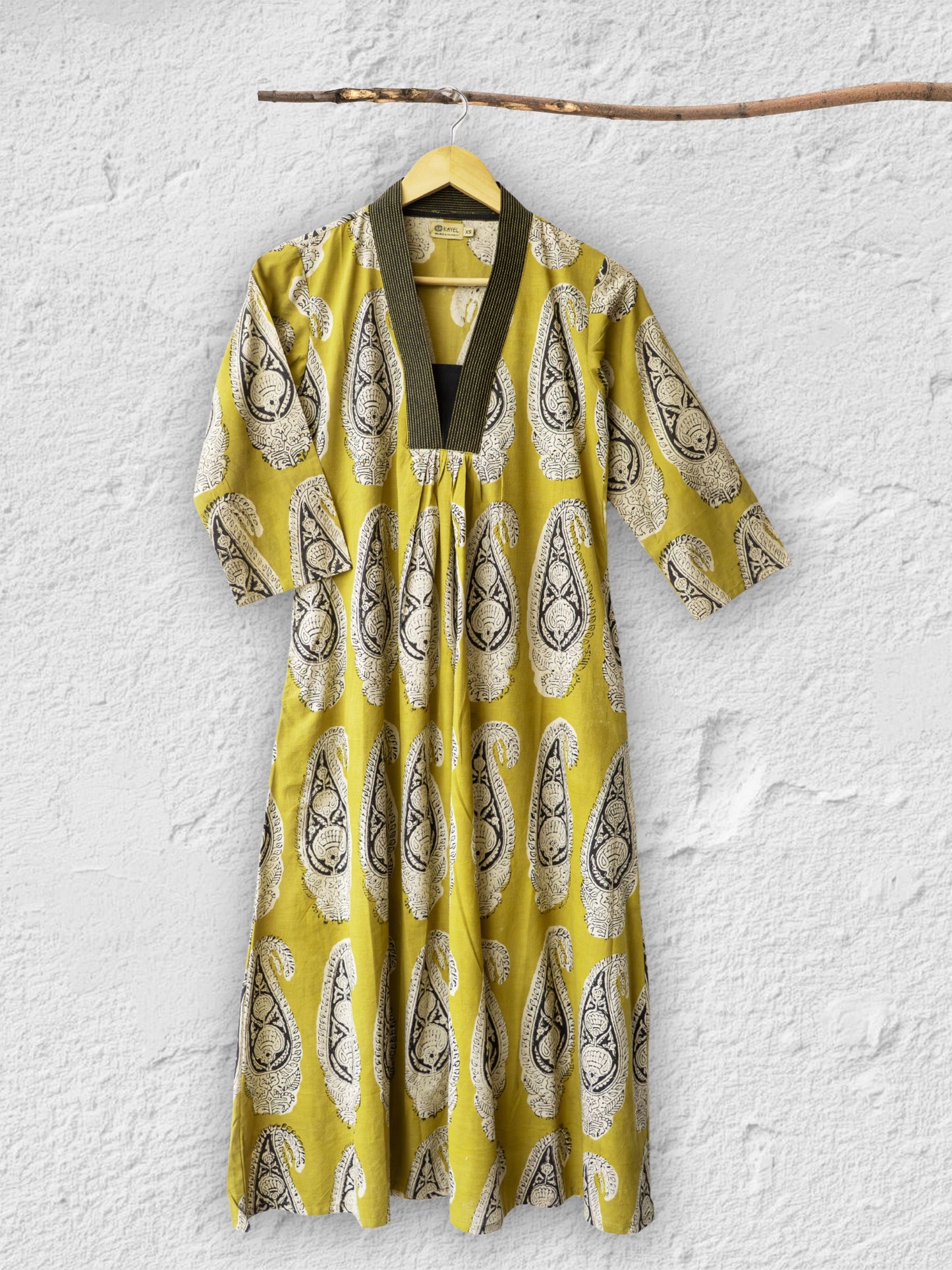 A-Line Kurta – with embroidered Neck