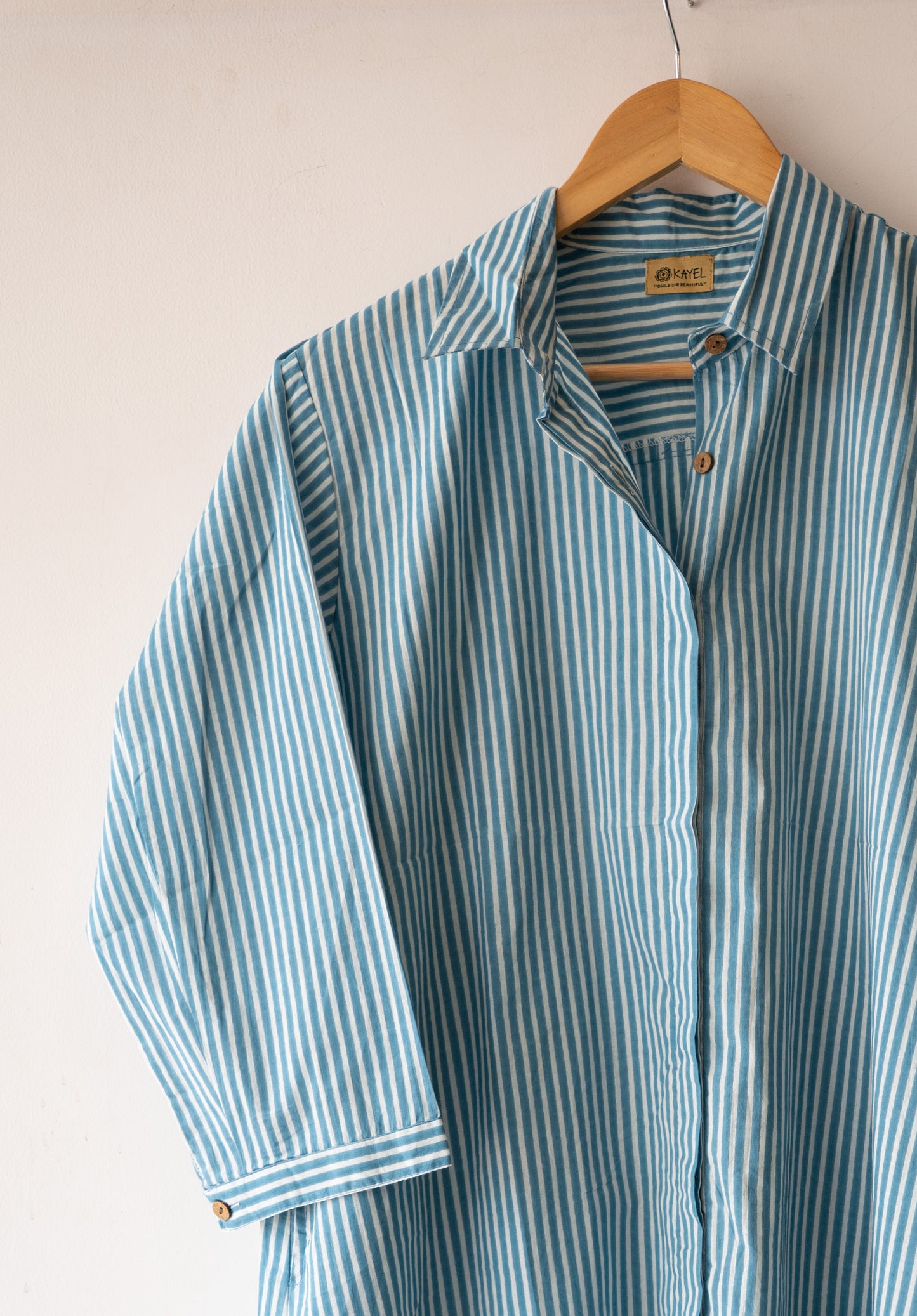 Relaxed oversized cotton shirt.

Comfort fit designed to fit XS–XL 🤍