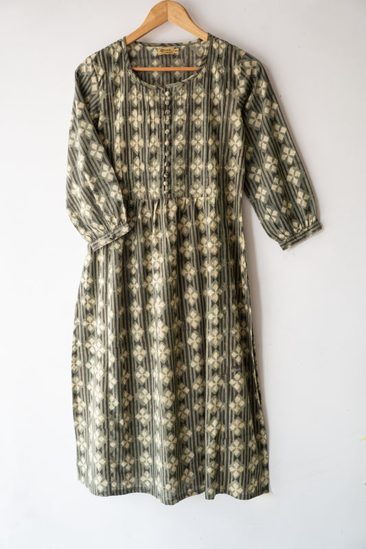 Block Printed Pin Tuck Yoke Kurta