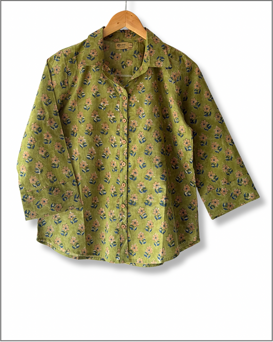 Relaxed fit cotton shirt