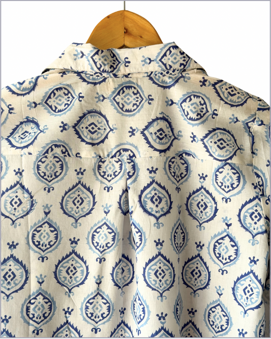 Relaxed fit cotton shirt